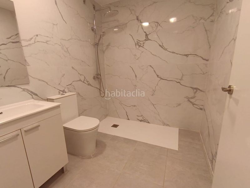 Foto 70a681a5-4d34-4467-a363-b7da9af87253. Rez-de-chaussée dans Eixample Sabadell