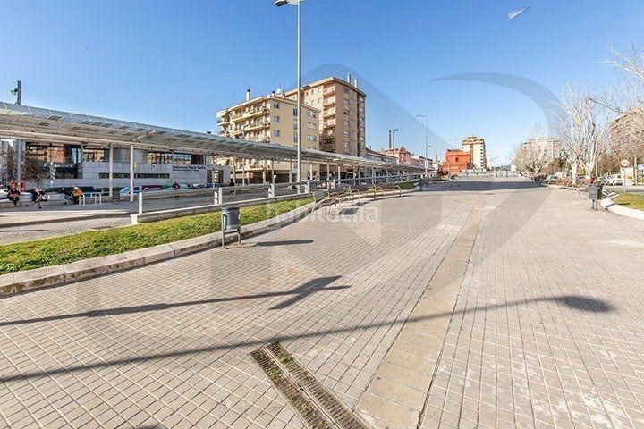 Foto f8dffb63-011b-4025-bc7a-cae39cf06f02. Pis amb aparcament a Can Roqueta Sabadell