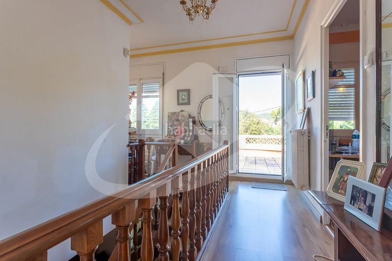 Foto c695879a-3bcd-4764-b545-838dc8dc1e1f. Casa amb calefacció aparcament piscina a Matadepera