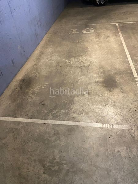 Foto 3ecc6832-075e-447a-907d-9a44dcf14ee9. Posto auto in Centre Sabadell