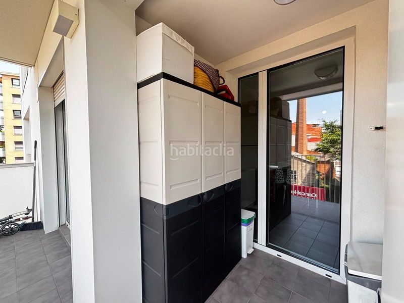Foto 025460ab-19ec-4599-bf2f-f7cbe225d282. Flat with parking pool in Centre Sabadell