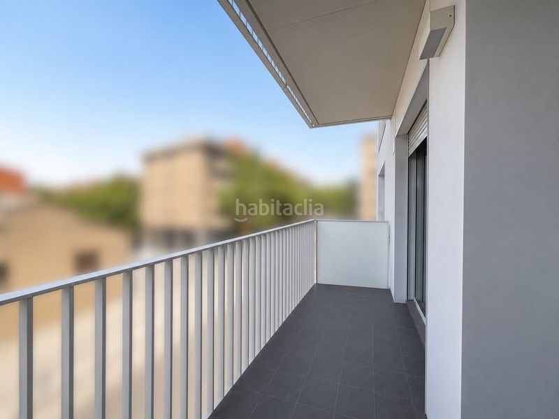Foto 34b55281-4fb4-4af6-a879-b29f3fc661b8. Flat with parking pool in Centre Sabadell