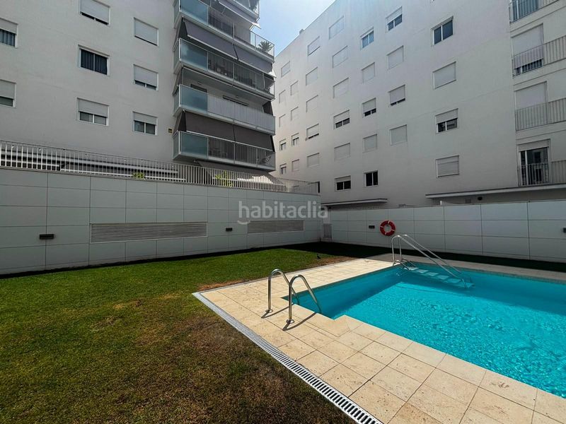 Foto 6b21316e-dd47-4d58-b458-4a72ae9676ed. Flat with parking pool in Centre Sabadell
