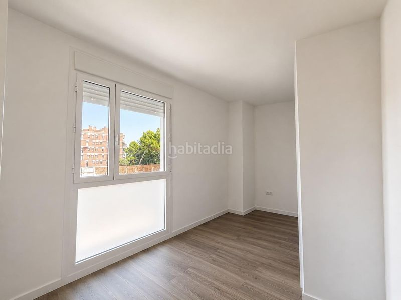 Foto 78ee8d08-714a-4bbc-a93a-77a420829163. Flat with parking pool in Centre Sabadell