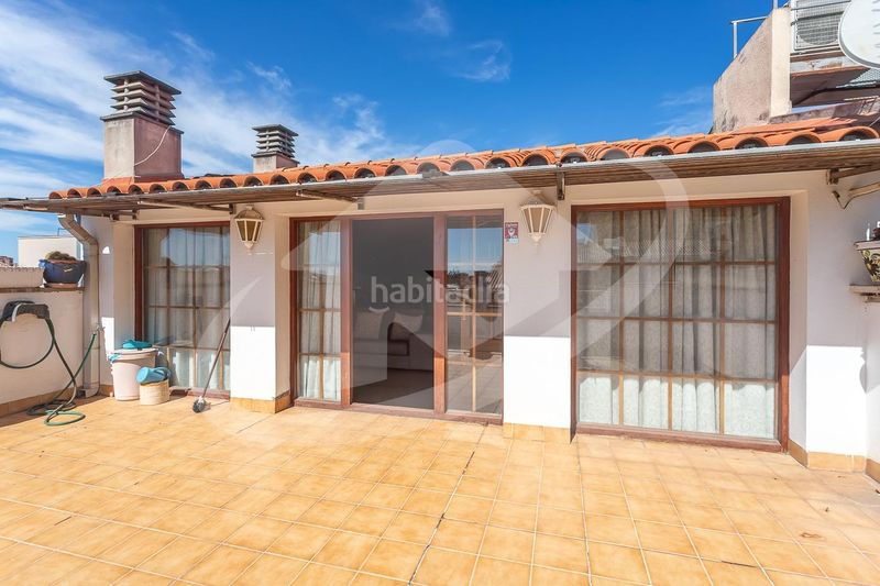 Foto 1b890ae5-7cdf-4c83-b1c6-0c7b0d30d27f. Casa amb calefacció aparcament a Creu Alta Sabadell