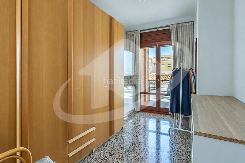 Foto c9f16d19-9911-4d0d-8752-ca6f8142a3f1. Casa amb calefacció aparcament a Creu Alta Sabadell