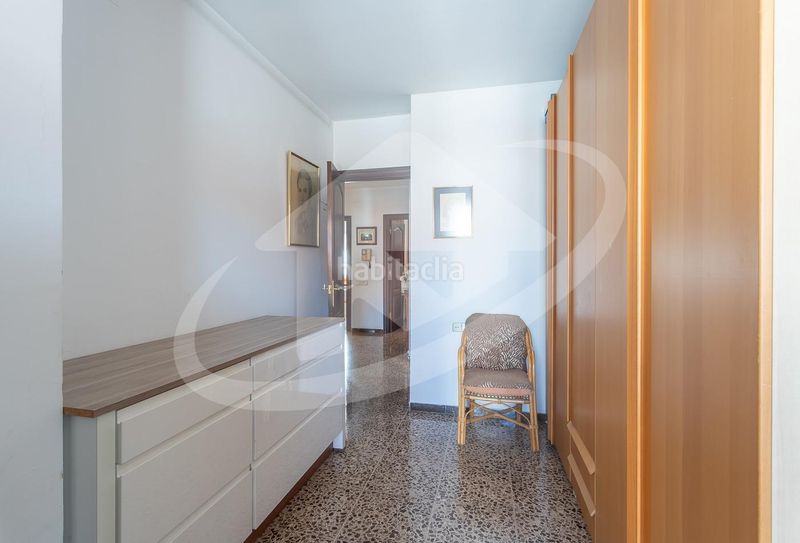 Foto e5822a7a-a008-46c4-9a02-23ec770fd4d9. Casa amb calefacció aparcament a Creu Alta Sabadell