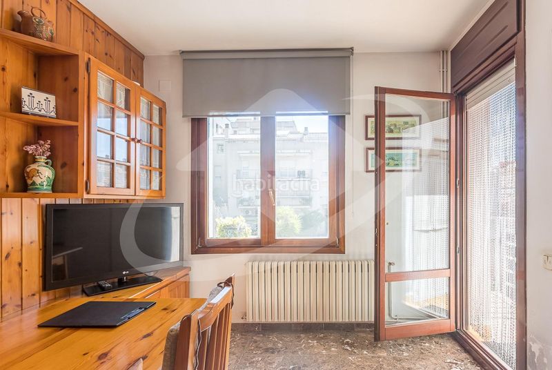 Foto ef491824-763b-4d47-a0a8-5157179b1104. Casa amb calefacció aparcament a Creu Alta Sabadell