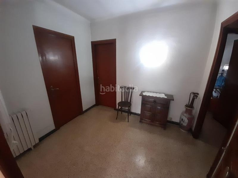 Foto 216cd71c-0d5f-422a-8d49-d627a8488c84. Casa  de esquinera 23 x 18 metros de fachada en torre romeo bajo en Sabadell
