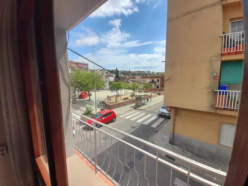 Foto 9a3f1fef-231e-4d64-ada5-db30c2e3ecdc. Casa  de esquinera 23 x 18 metros de fachada en torre romeo bajo en Sabadell