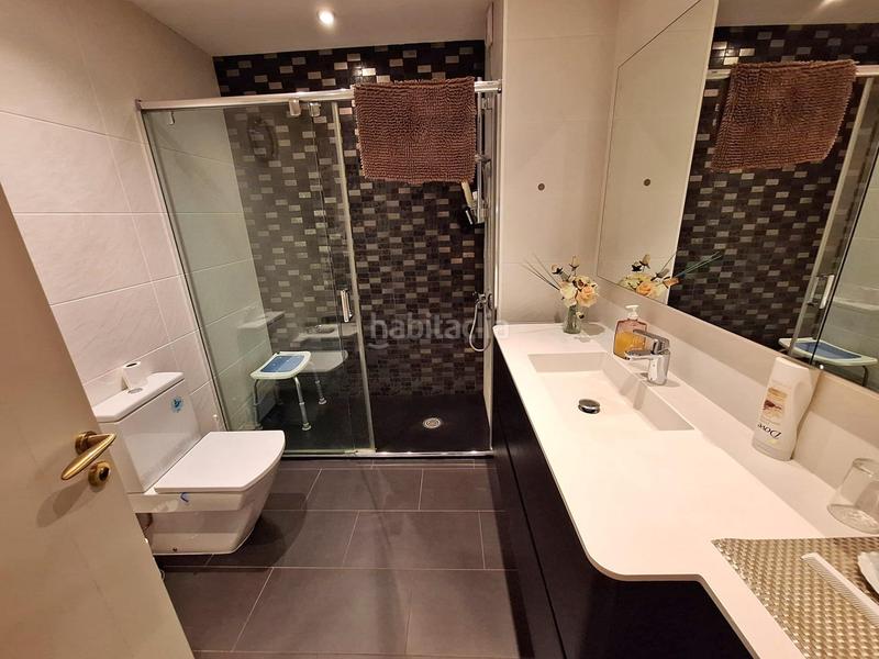Foto 2d673941-ce33-48d5-9161-6c5027ffc728. Casa amb aparcament a Centre Sabadell
