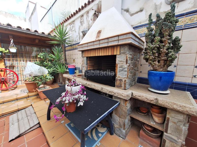 Foto 5ecd1ff1-4133-4cf5-99e7-91fd2abd3429. Casa amb aparcament a Centre Sabadell