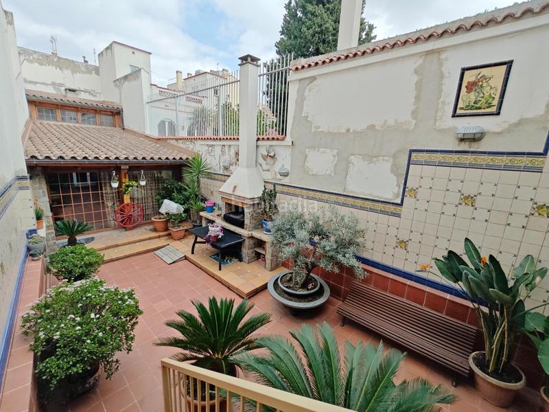 Foto ff98dc72-7862-4aca-ba08-08335a4d2442. Casa amb aparcament a Centre Sabadell