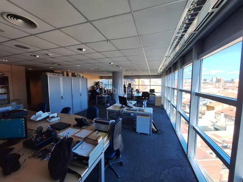 Foto 5716e864-503d-4454-9f6d-59a7145fb1be. Oficina fantasticas oficinas en eix macià en Creu Alta Sabadell