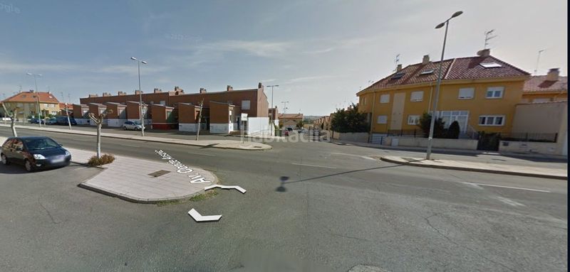 Foto 55e9e85a-e782-49a6-bb8e-2b76b049b834. Casa amb calefacció aparcament a Sahagún