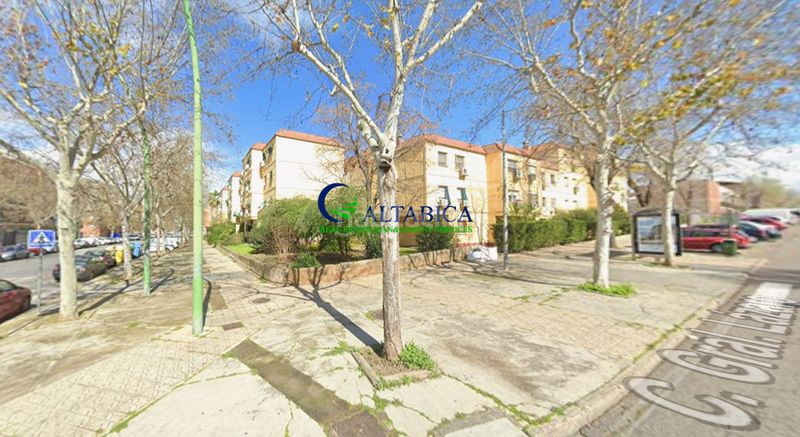 Foto db4ff104-ba2f-4367-9a23-1ef16f2fd6cd. Pis a Sector Sur Córdoba