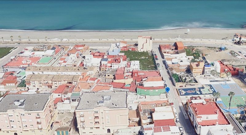 Foto 05aa60d6-6249-41a3-a9b8-490610f41164. Casa a Santa Bárbara-Ciudad Deportiva Línea de la Concepción (La)