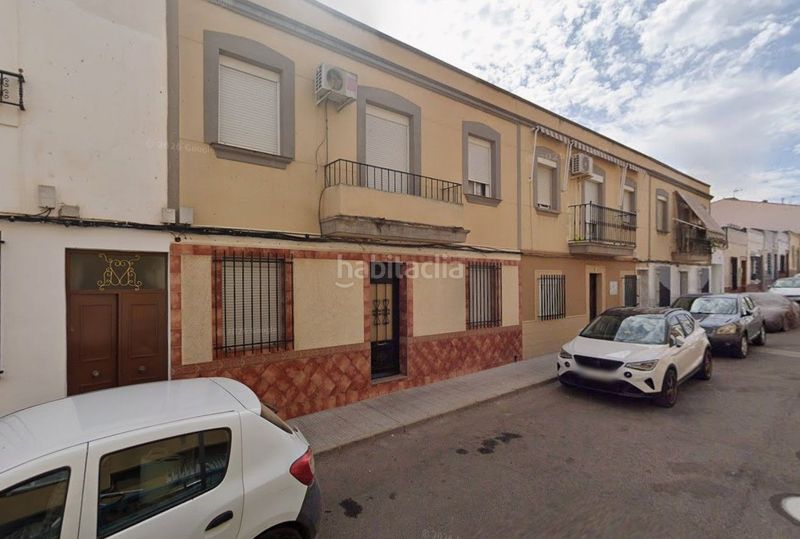 Foto a0b6d2c6-efdb-4f25-8814-42911d1a45ad. Casa adossada a Almendralejo