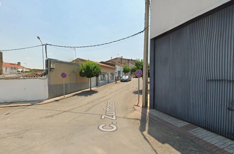 Foto ef839a6c-0cab-4b19-9673-df99356ffb61. Casa a Albuera (La)