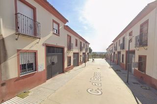 Casa  Al bayara. Chalet adosado