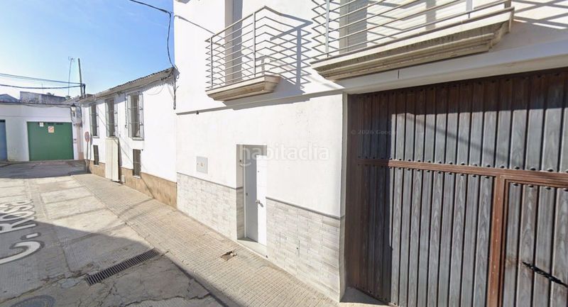 Foto ec1138ac-0c6a-4f45-a332-93713bcba66d. Casa a Bujalance