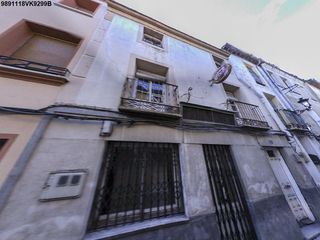Casa  General castell. Casa de pueblo