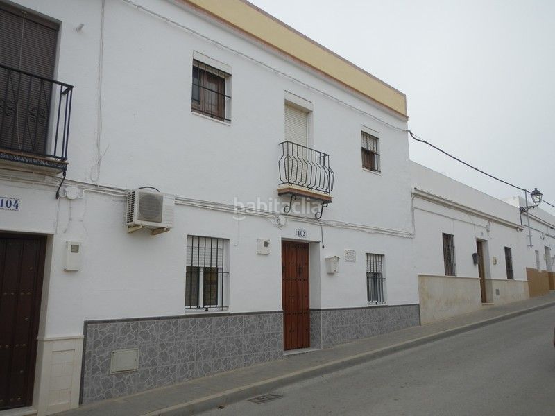Foto b535fde7-55a6-45f6-9d71-50085fefc51f. Casa a Lantejuela (La)