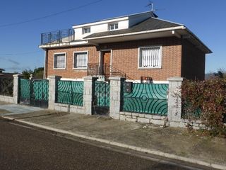 Casa  Rio turia