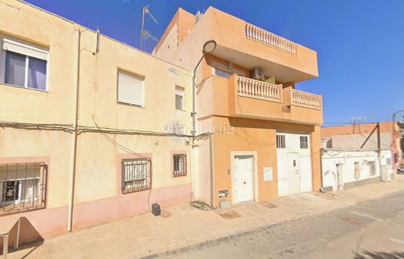 Foto d6f2e37d-1b2e-478d-93de-0ae34347153d. Casa a Benahadux
