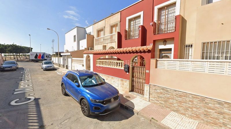 Foto acaa6d84-dce1-4eef-b348-ba7c5ebde9eb. Casa a Carretera Mojonera - Cortijos de Marín Roquetas de Mar