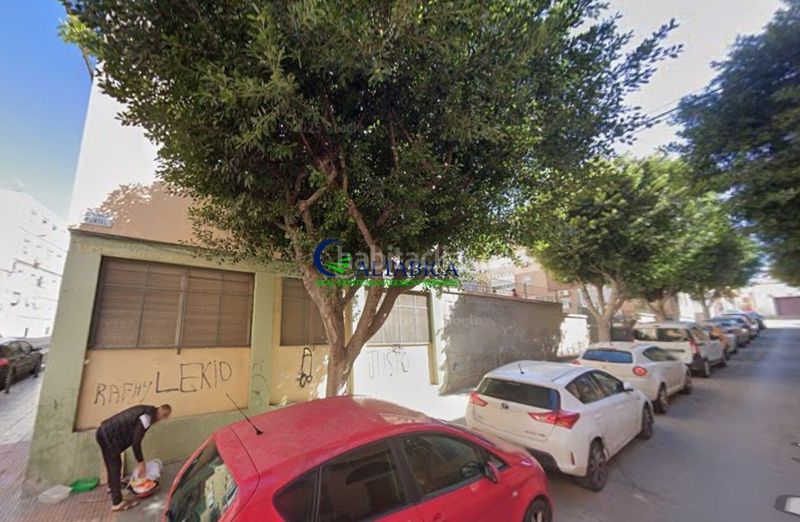 Foto e7f0ee2b-3b53-4527-9331-b68f19604b40. Pis a La Chanca - Pescadería Almería