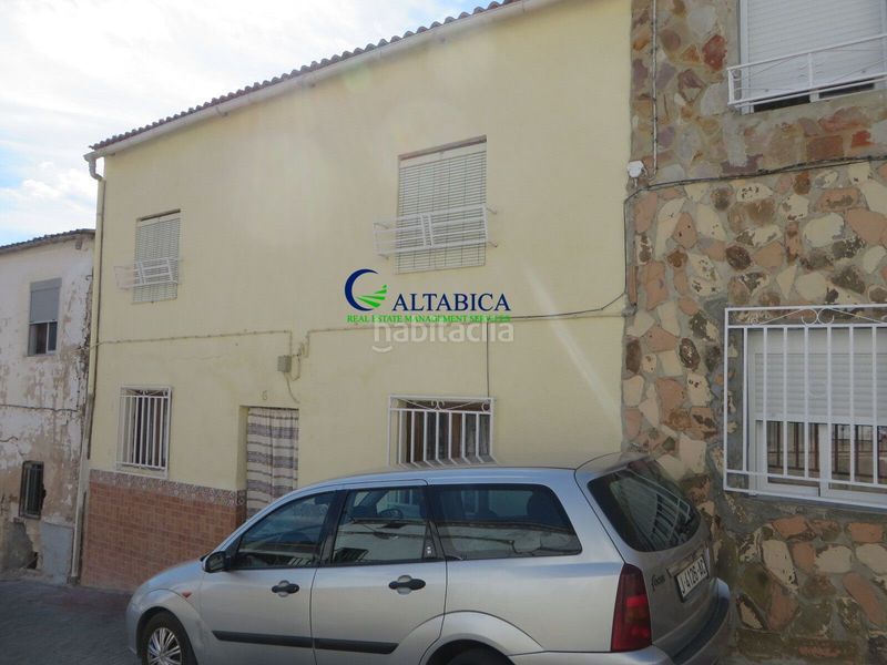 Foto ca4c3eb7-67bf-4c4b-b5c1-7487b70eb043. Casa a Huelma