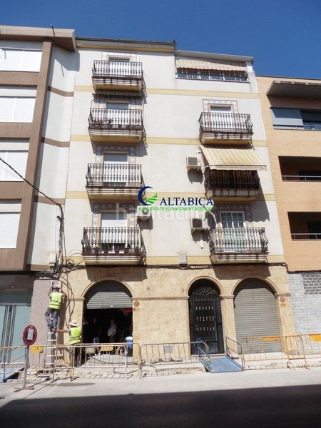 Foto a5f2fa69-16ef-4b71-b183-d807c87231b5. Pis a Úbeda