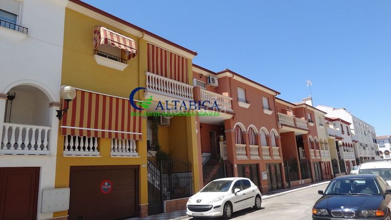 Foto 8745b871-79a1-4e80-9726-b824aeaa0cb7. Pis a Andújar