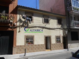Casa  Manuel de falla. Casa