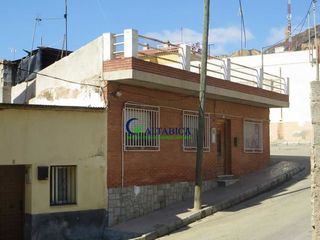 Casa  Numancia. Casa de pueblo