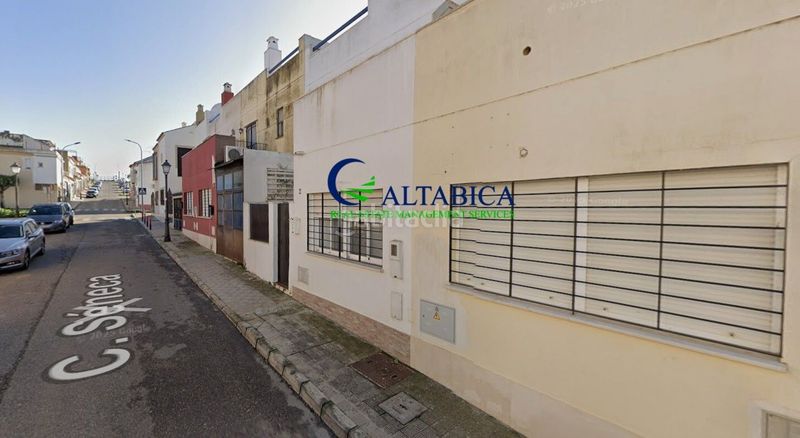 Foto 46c87dd5-0e15-487a-9767-0d2dedc19a45. Casa a Puebla del Río (La)