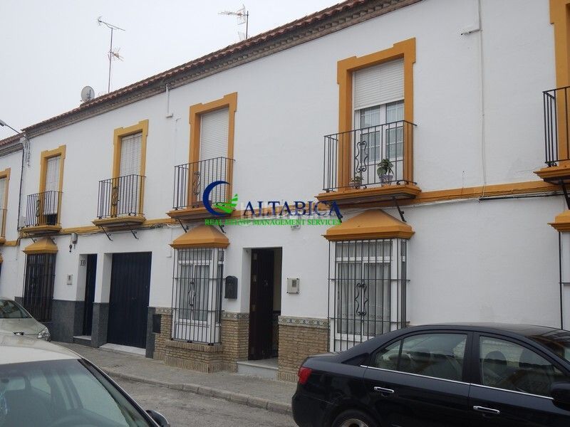 Foto 3f490a15-578a-4d3a-9844-dfda95e6b2b7. Casa a Arahal