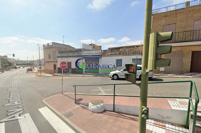 Foto 214439b0-1d5f-49a6-896b-6c7388ad3983. Casa a Alcalá del Río