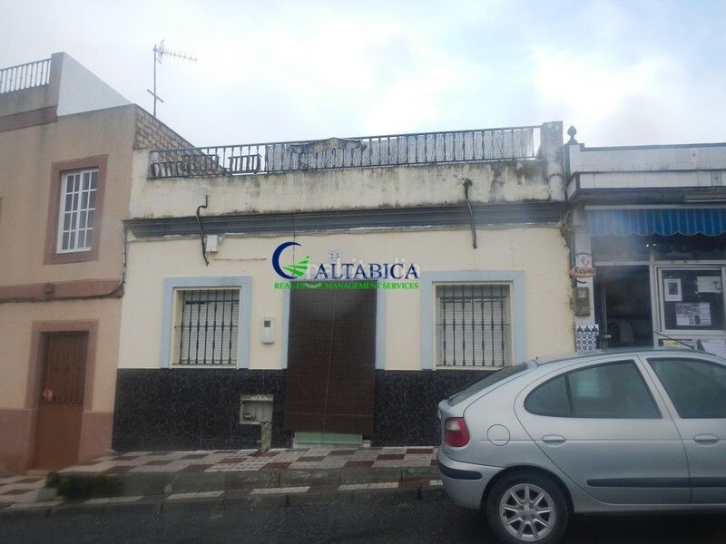 Foto 841ef029-989a-46e0-aa1a-a4260c69b43d. Casa a Alcalá del Río