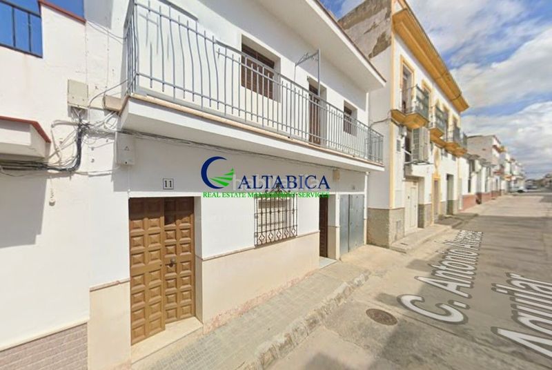 Foto 656e890f-36e4-405c-9a55-d14a2ba05d7f. Piso oportunidad en Lebrija