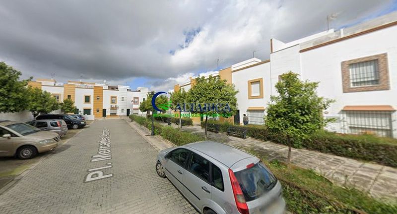 Foto d487f78e-5c86-4e1f-88fc-3cf7291c7293. Casa a Umbrete