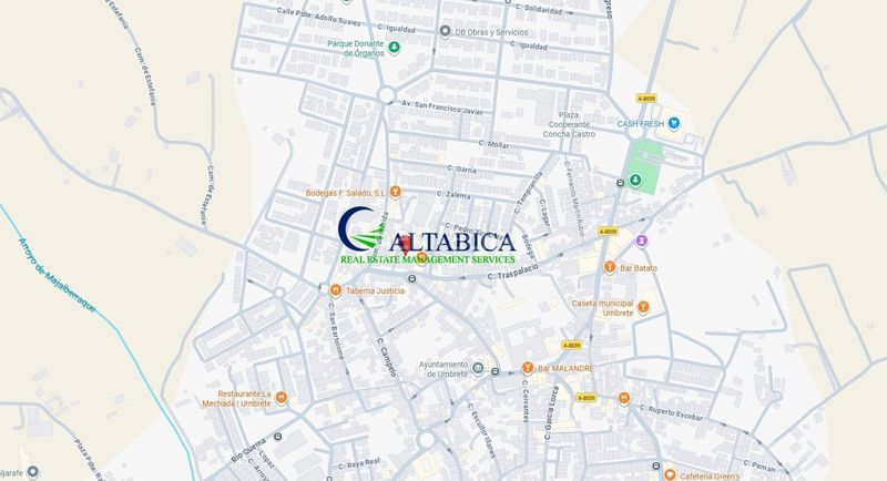 Foto f6c3a035-90d6-4563-af91-fbb6e5c92af7. Casa a Umbrete