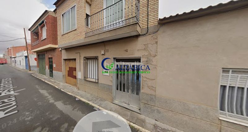 Foto e6c185f8-047a-4e84-aaaf-9844eddef762. Casa a Mora