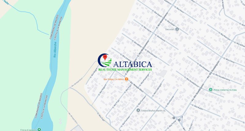 Foto ec6b0139-ace8-4e24-8725-99617f43ada6. Casa chalet en Calalberche