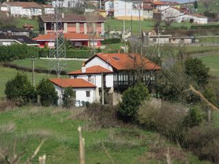 Casa a Bayón