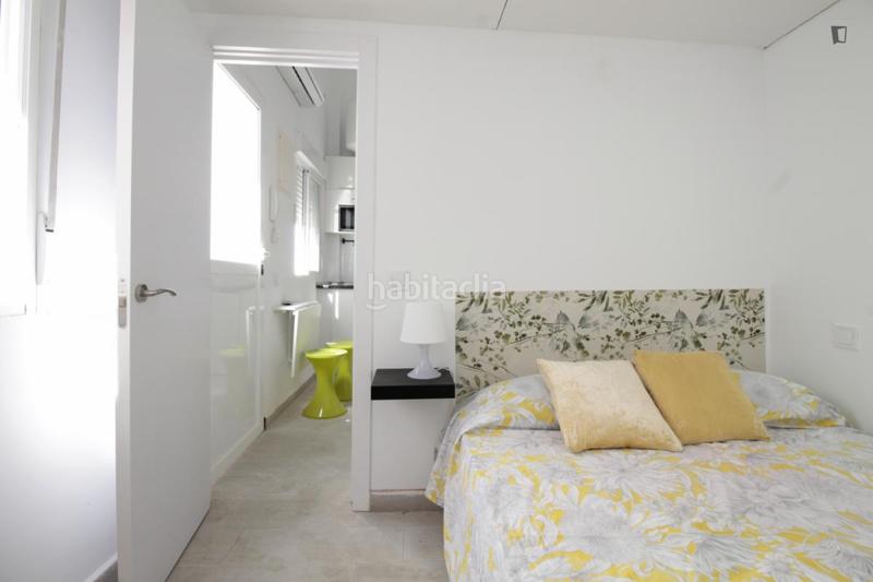 Foto 04847531-1a60-418d-9850-9eac11cc3c6c. Lloguer apartament a Zofío Madrid