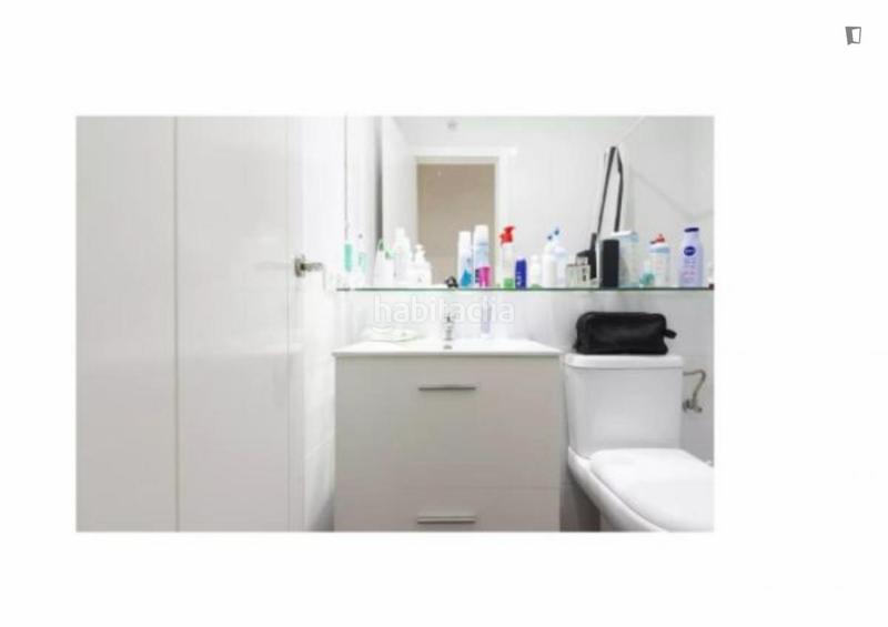 Foto 77d14ad3-48bc-48e4-90b3-99dffd1b7418. Location appartement dans Cortes-Huertas Madrid