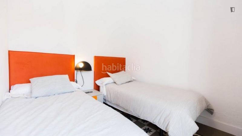Foto f60d90bd-bb76-41d3-b324-8df9dfb7762d. Location appartement avec chauffage dans San Matías - Realejo Granada