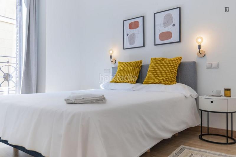 Foto 93ce6631-571d-4989-b4b8-b0cd1a82d2d2. Lloguer apartament amb calefacció a Justicia-Chueca Madrid